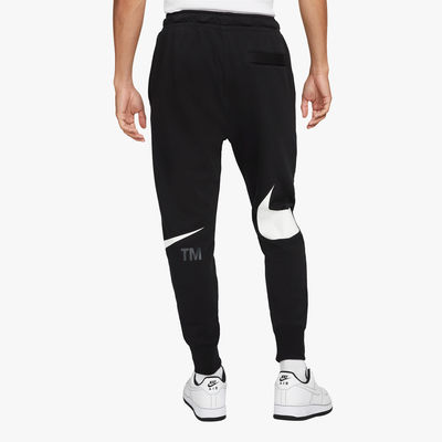 Nike Sportswear Swoosh