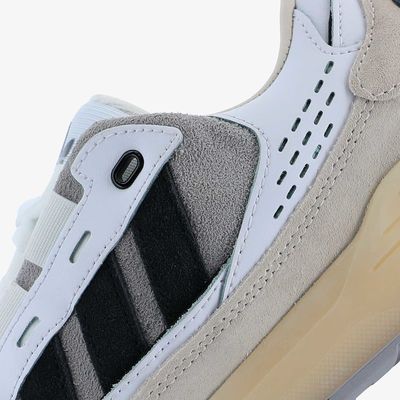 adidas adi2000