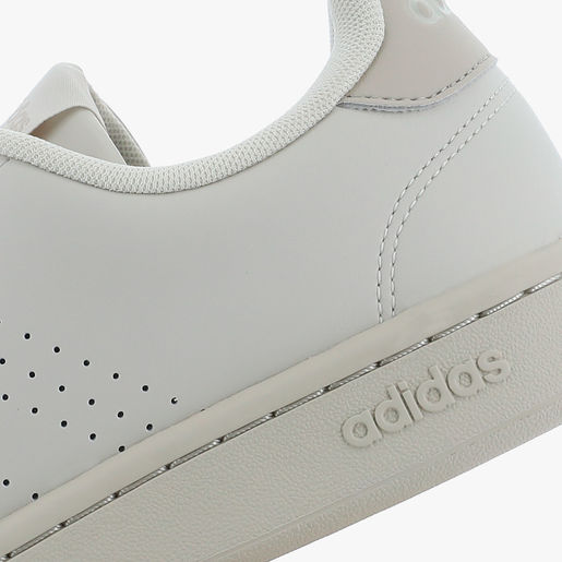 adidas advantage dourado