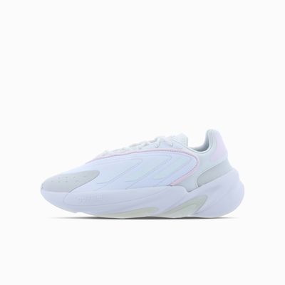 adidas OZELIA