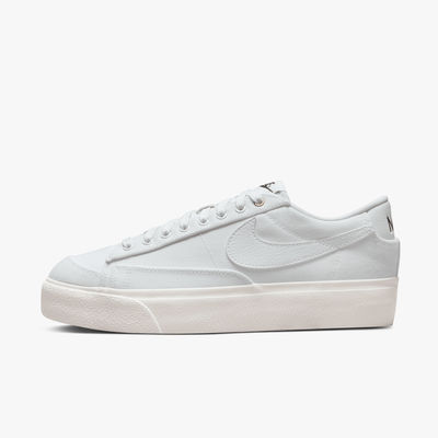 W BLAZER LOW PLATFORM CNVS