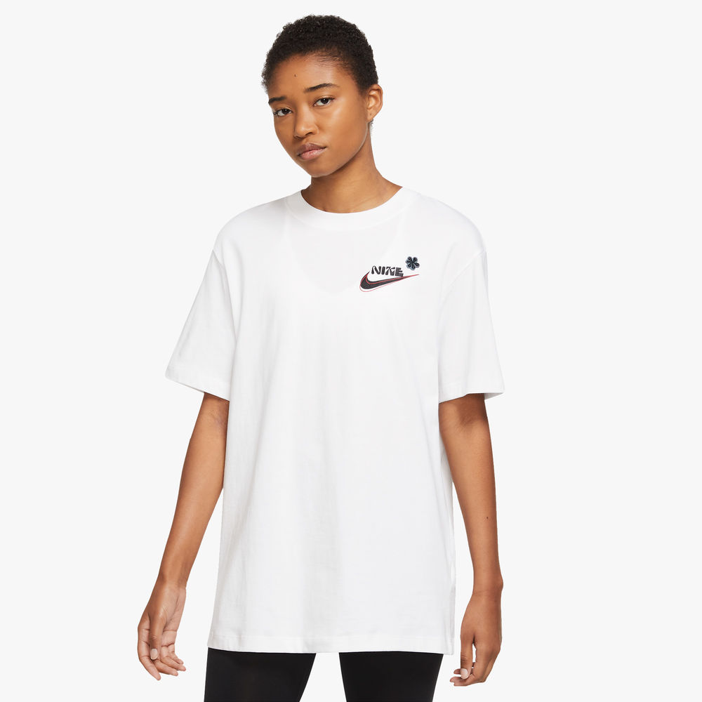 Nike Sportswear