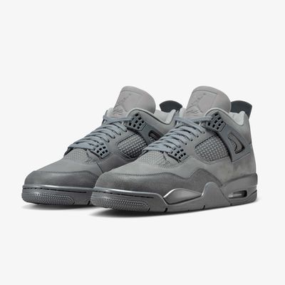 Air Jordan 4 Retro SE Wet Cement