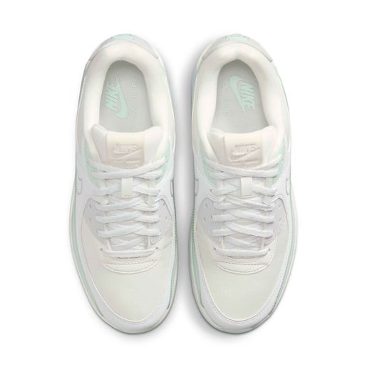 Nike Air Max 90 LV8