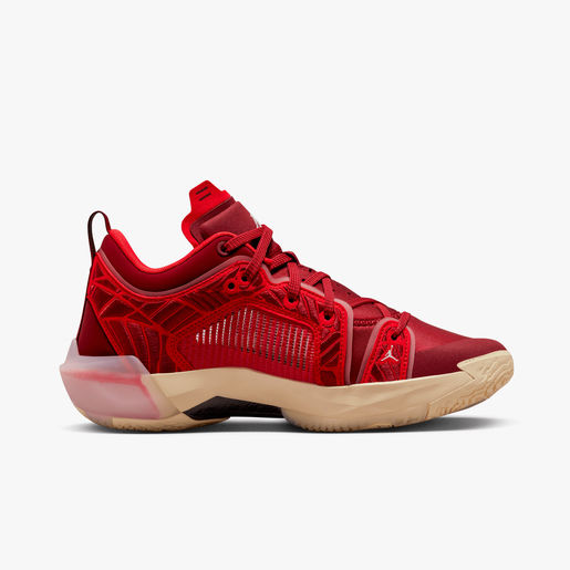 W AIR JORDAN XXXVII LOW