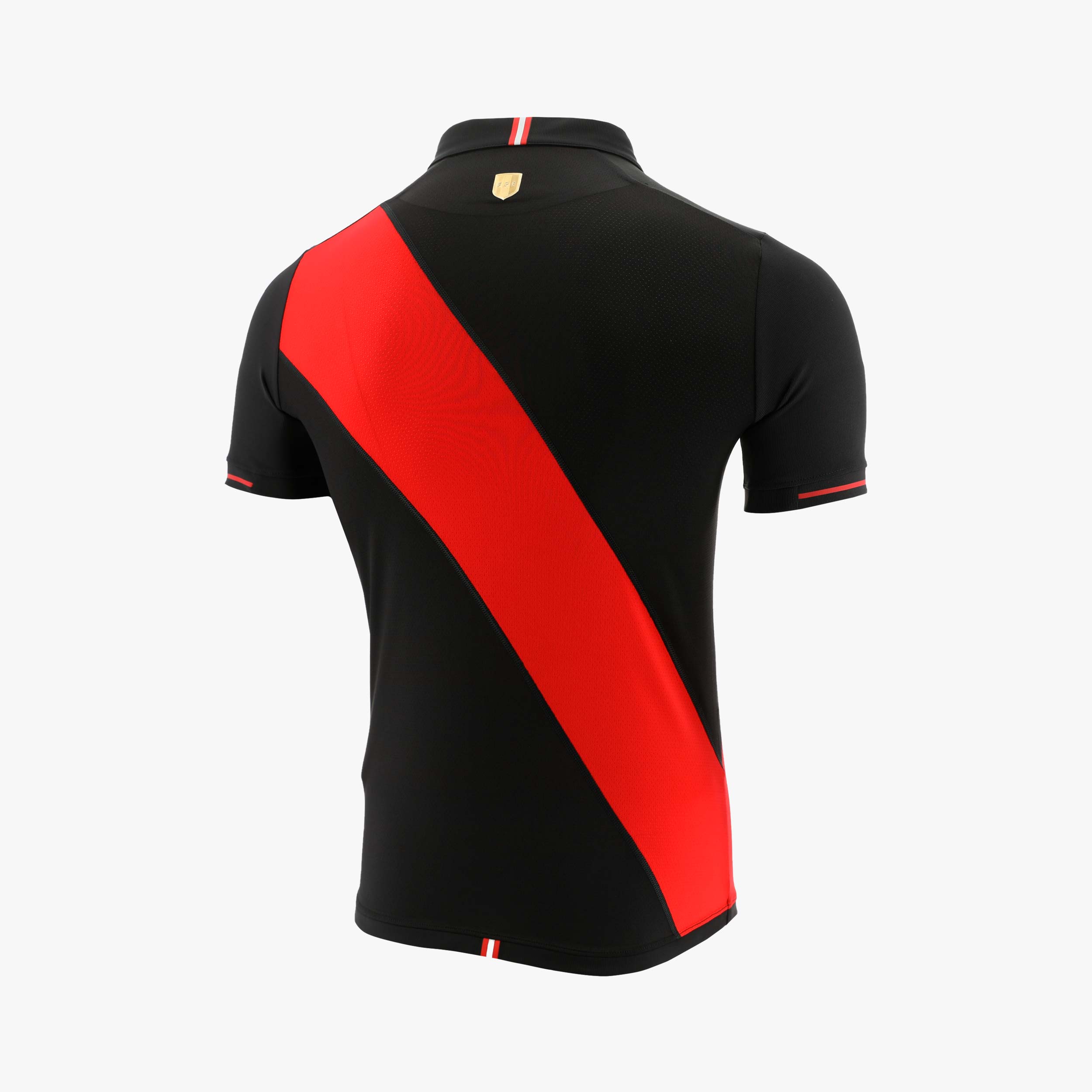 camiseta alterna de perú