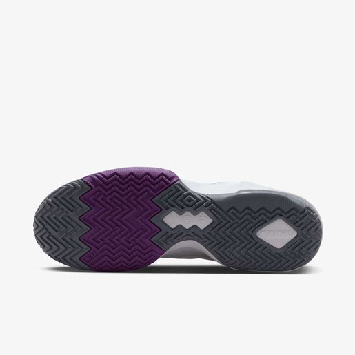 Nike Impact 4