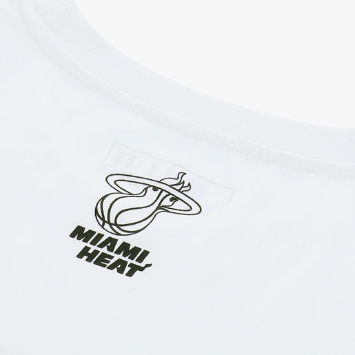NBA Polera Stay Here