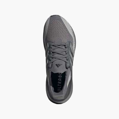 adidas Ultraboost 5