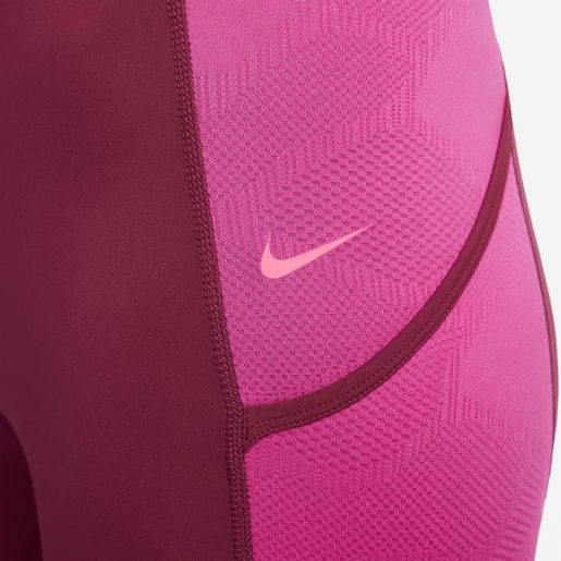 Nike Pro