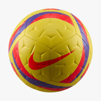 Nike Pelota Academy