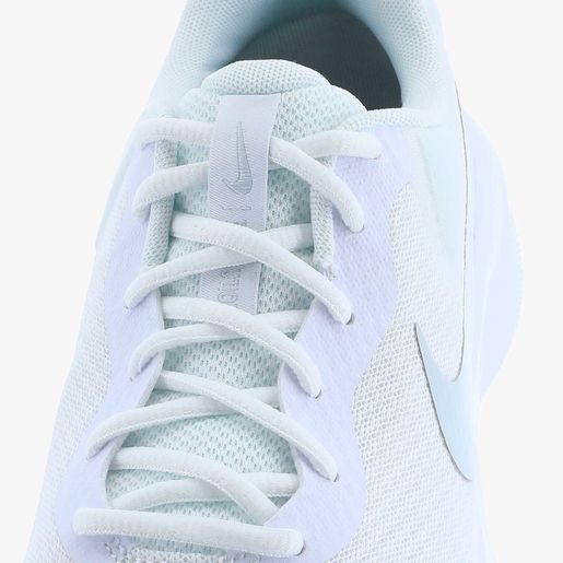 Nike Revolution 7