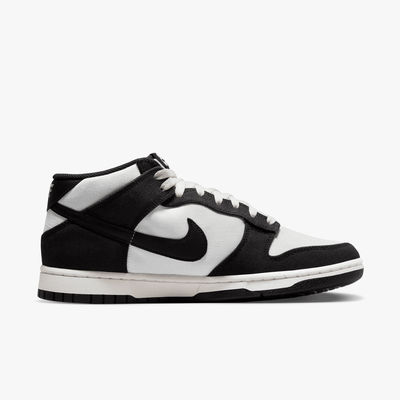 Nike Dunk Mid