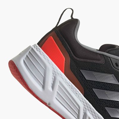 adidas Questar