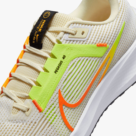 Nike Pegasus 40
