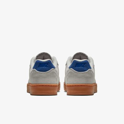Nike Grandstand II