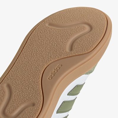 adidas Courtblock