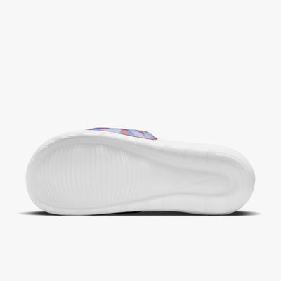 Nike Victori One