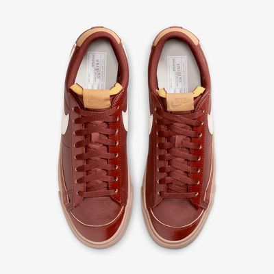 Nike BlazerLow '77 EMB