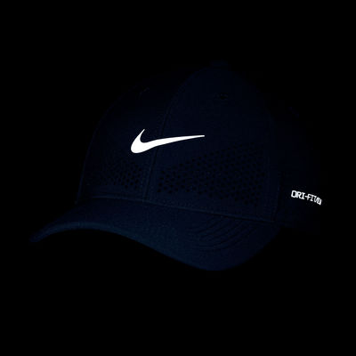 Nike Dri-FIT ADV Club