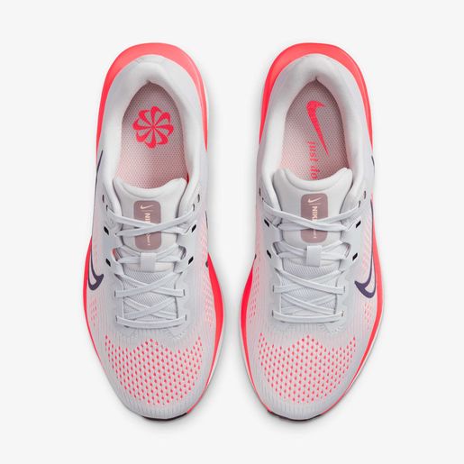 Nike Quest 6