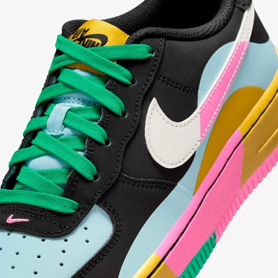 Nike Air Force 1 LV8 2