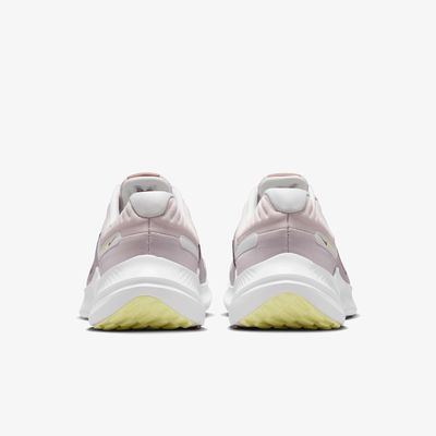 Nike Quest 5