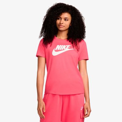 Nike Sportswear Essentials