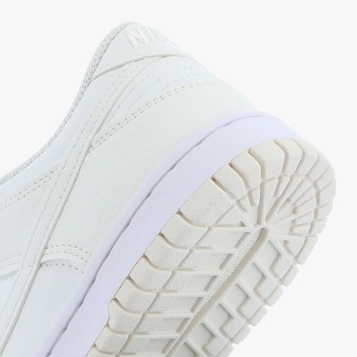 Nike Dunk Low SE