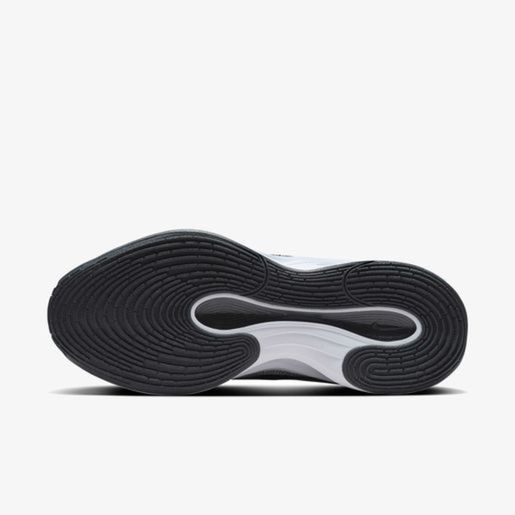 Nike G.T. Hustle Academy