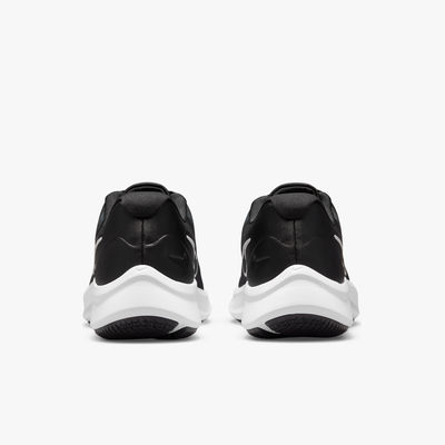 Nike Star Runner 3