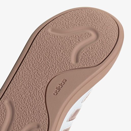 adidas Courtblock