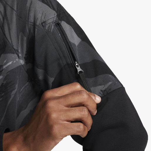 Nike Dri-FIT Fleece