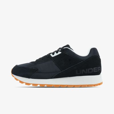 Under Armour Essential