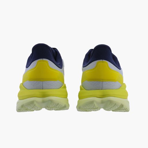 Hoka One One Mach 4