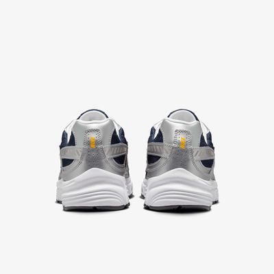Nike Initiator