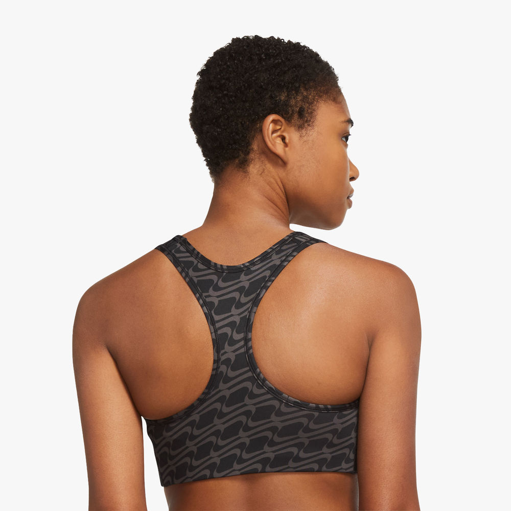 Nike Dri-FIT Swoosh Icon Clash