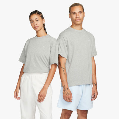 Nike Solo Swoosh