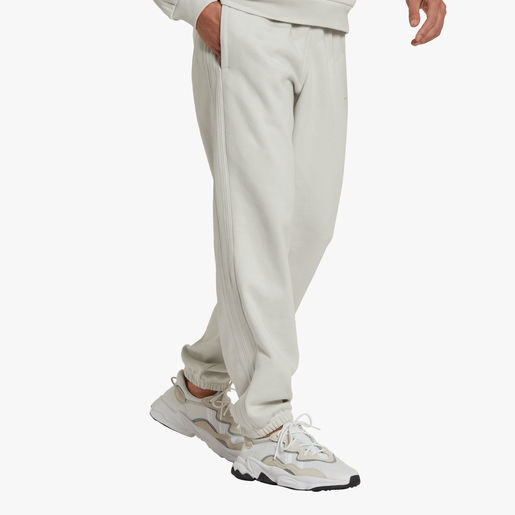 adidas Reveal Essentials
