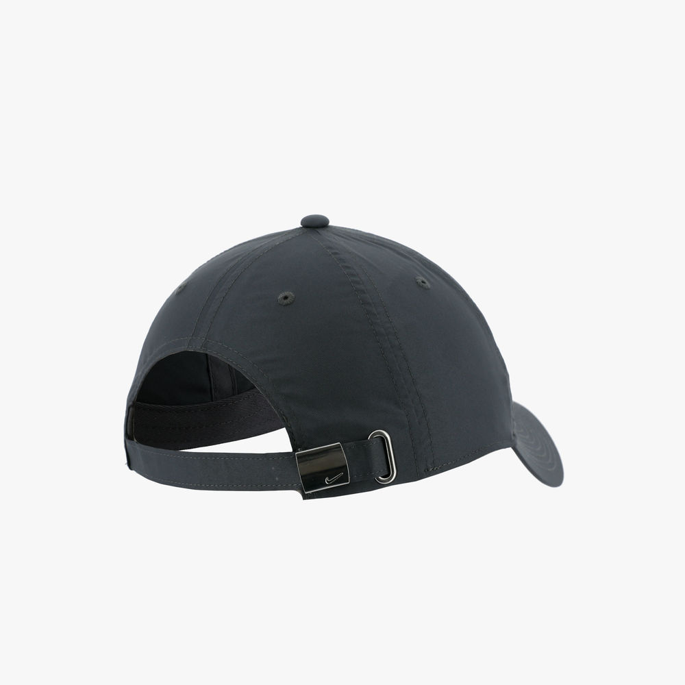 Nike Metal Swoosh H86
