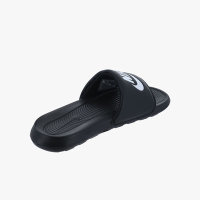 Nike Victori One