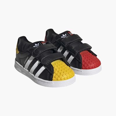 adidas Superstar x LEGO