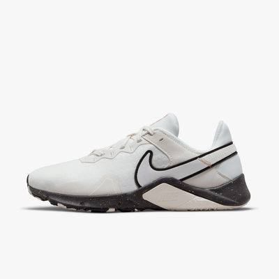 Nike Legend Essential 2