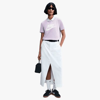 Nike Camiseta Sportswear Essentials