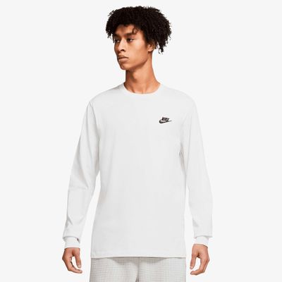 Nike Sportswear Club