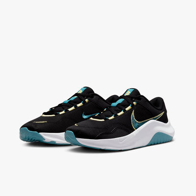 Nike Legend Essential 3 Next Nature