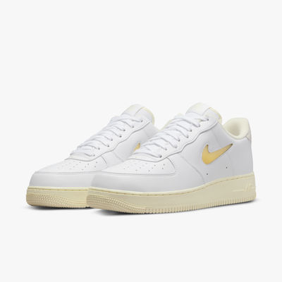 Nike Air Force 1 07 LX