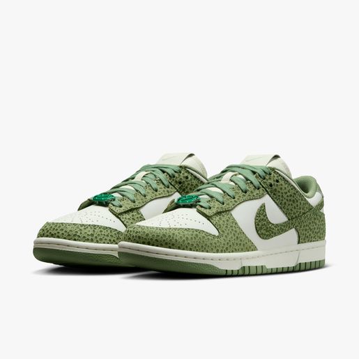 Nike Dunk Low Premium
