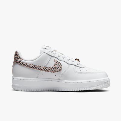 Nike Air Force 1 LX United