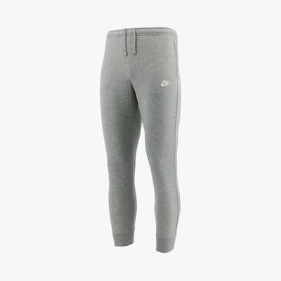 Nike Sportswear Club